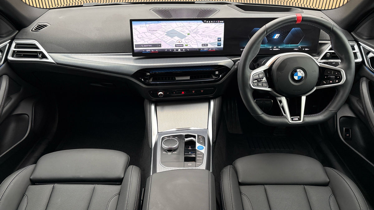 BMW i4 Image 12
