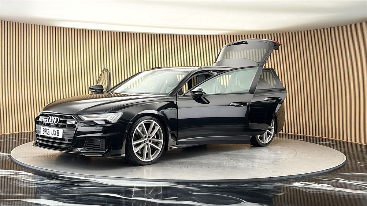 Audi S6 Avant Image 22