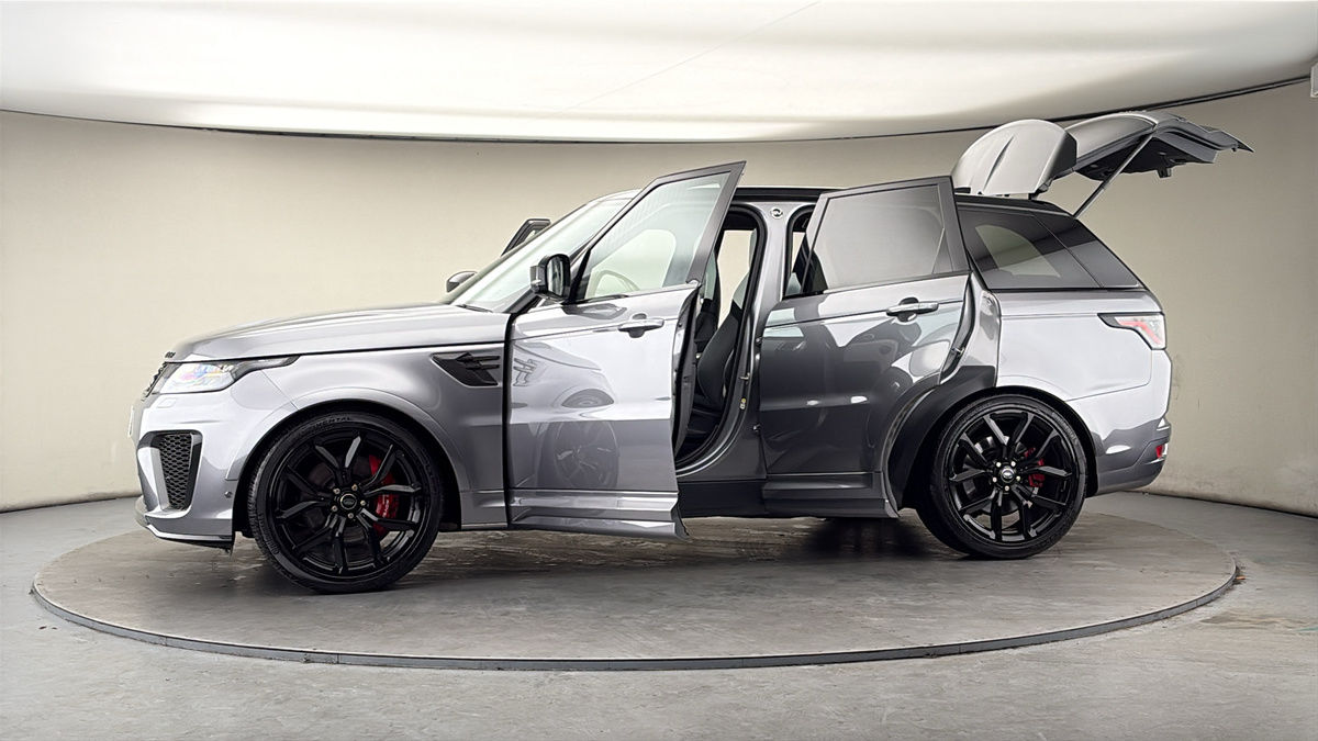 More views of Land Rover Range Rover Sport