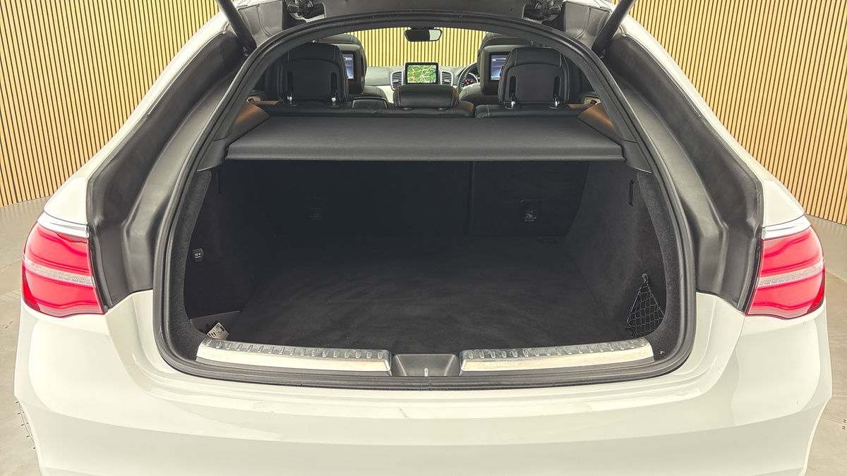 Mercedes-Benz GLE Image 11