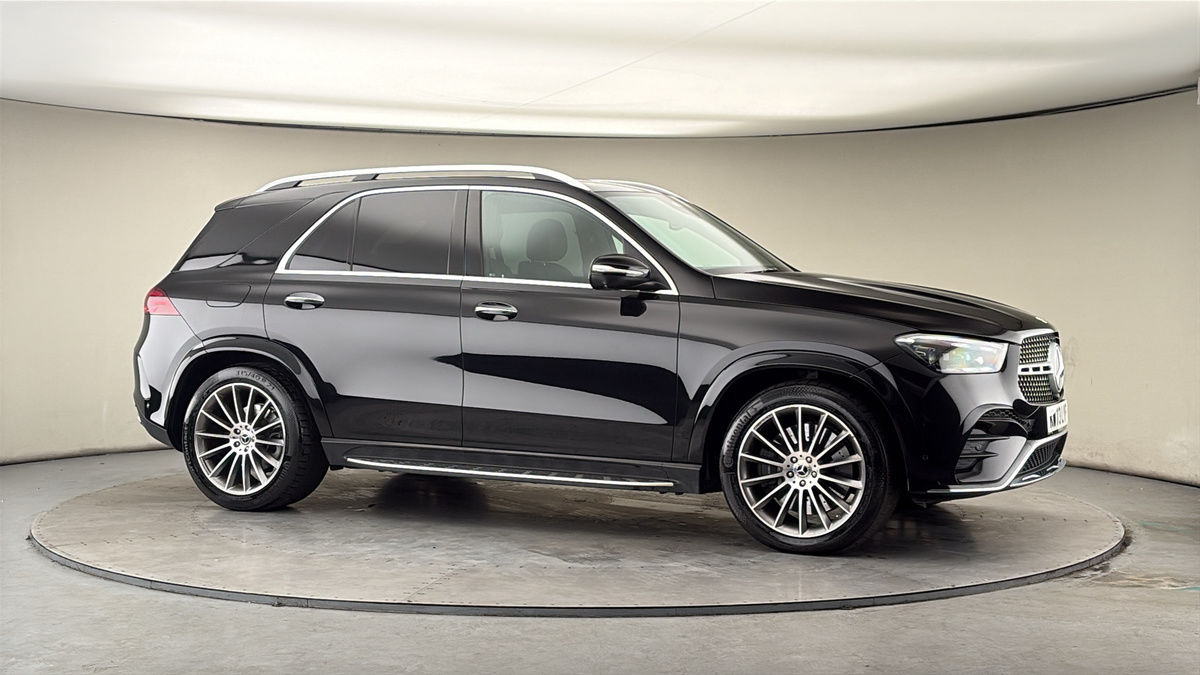 More views of Mercedes-Benz GLE