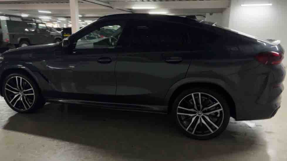More views of BMW X6