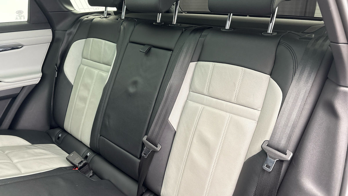 Land Rover Range Rover Evoque Image 8