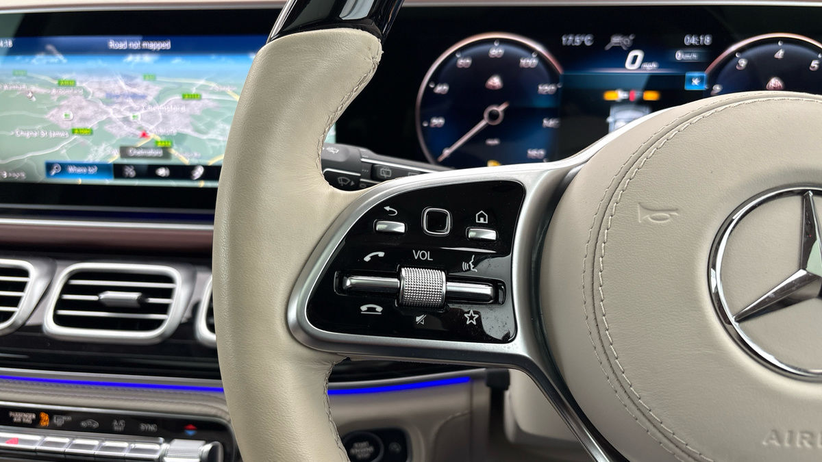 Mercedes-Benz Maybach GLS Image 13