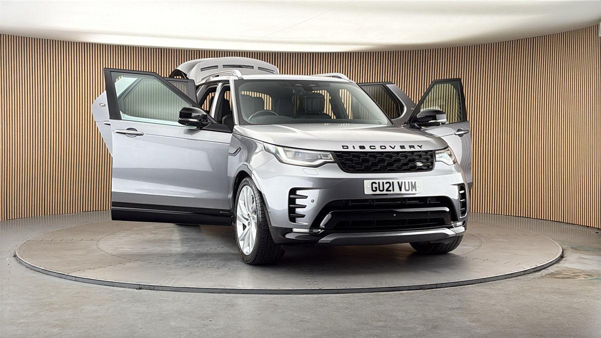 More views of Land Rover Discovery