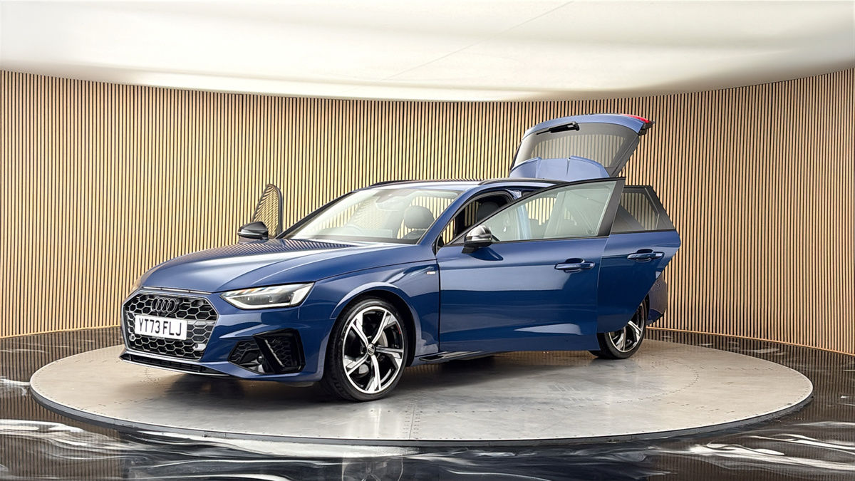 Audi A4 Avant Image 22
