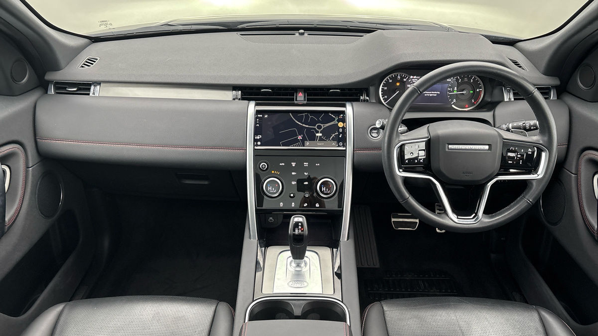 Land Rover Discovery Sport Image 12