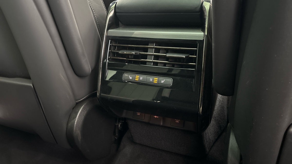 Land Rover Range Rover Sport Image 34