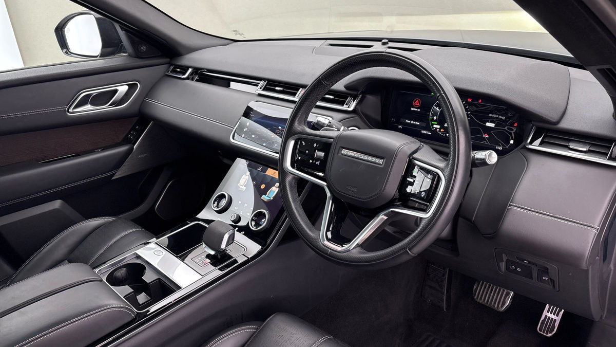 Land Rover Range Rover Velar Image 5
