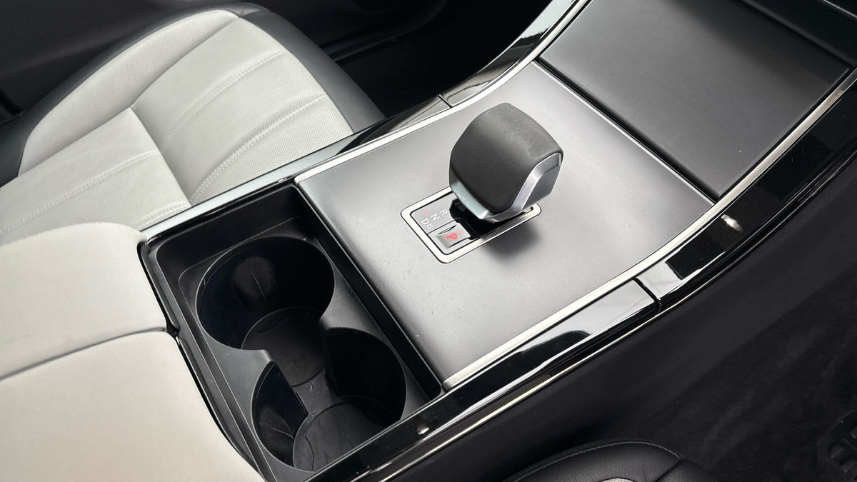 Land Rover Range Rover Evoque Image 18