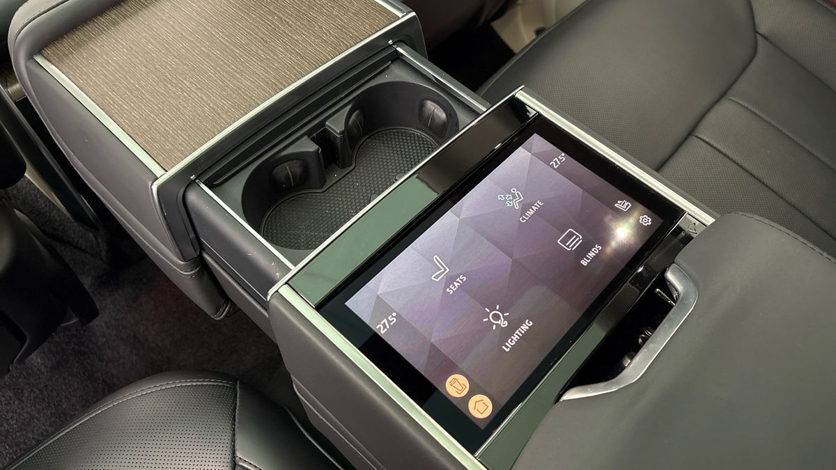 Land Rover Range Rover Image 30