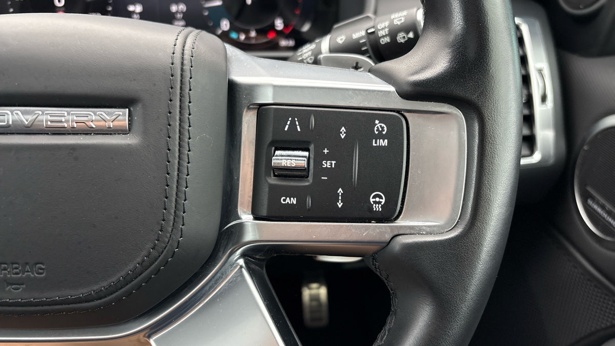Land Rover Discovery Image 14
