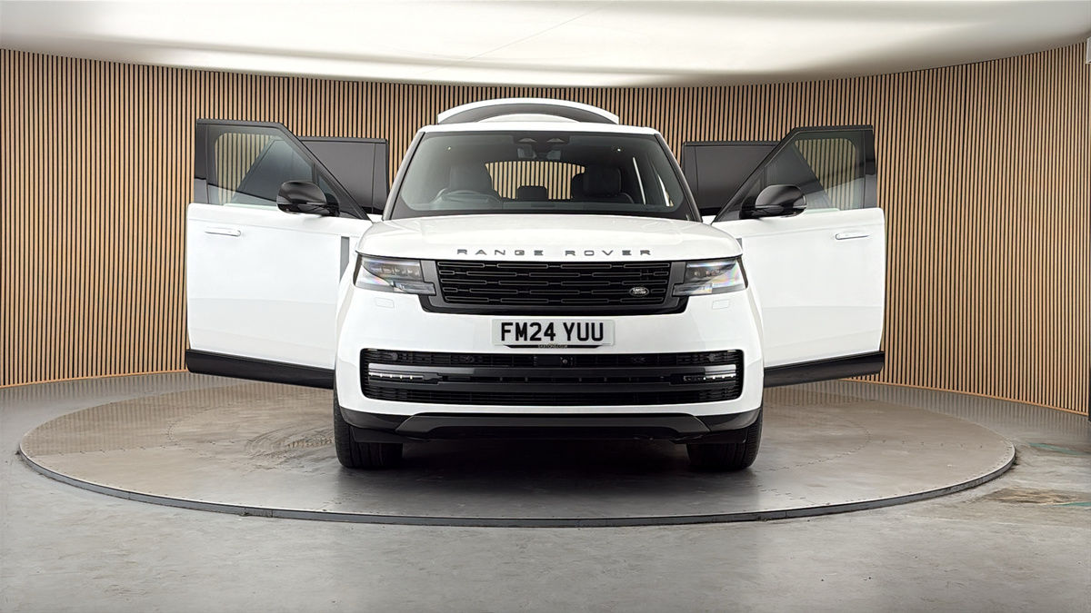 More views of Land Rover Range Rover