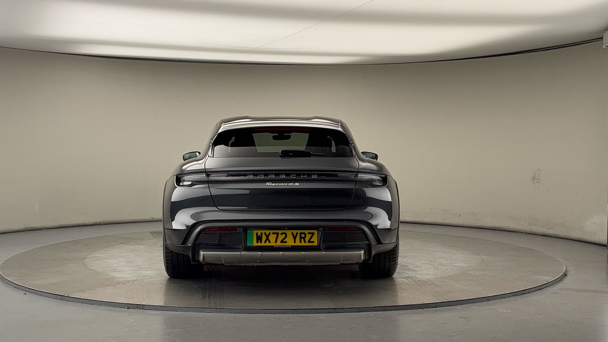 Porsche Taycan Image 5