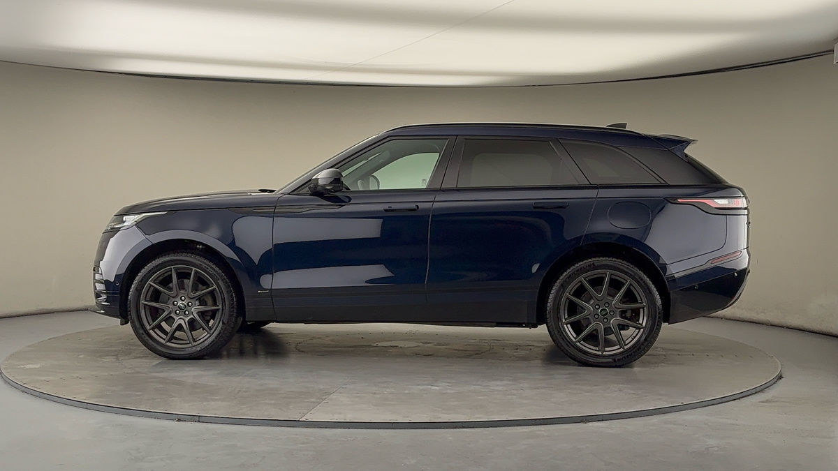 More views of Land Rover Range Rover Velar