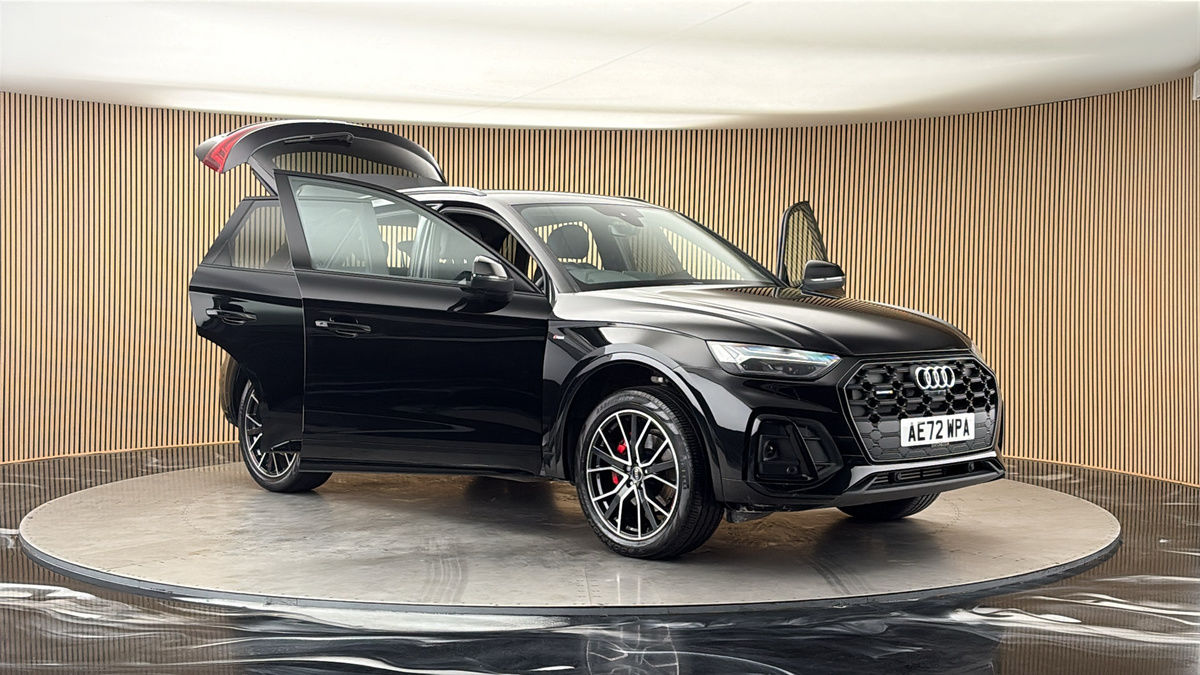 More views of Audi Q5