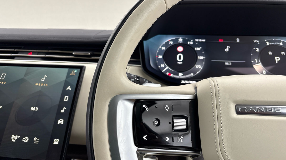 Land Rover Range Rover Image 13