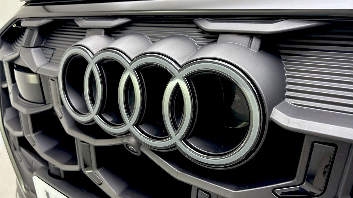 Audi SQ7 Image 24