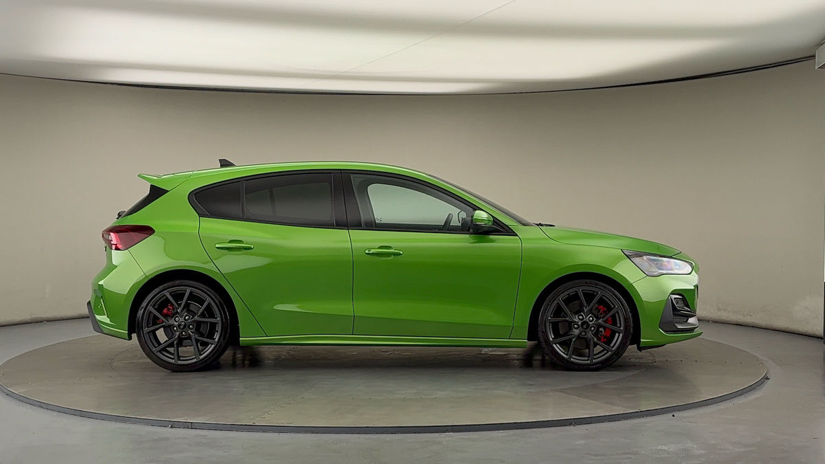 Ford Focus Image 16