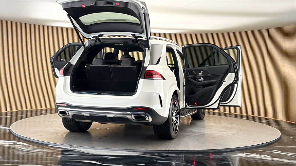 More views of Mercedes-Benz GLE