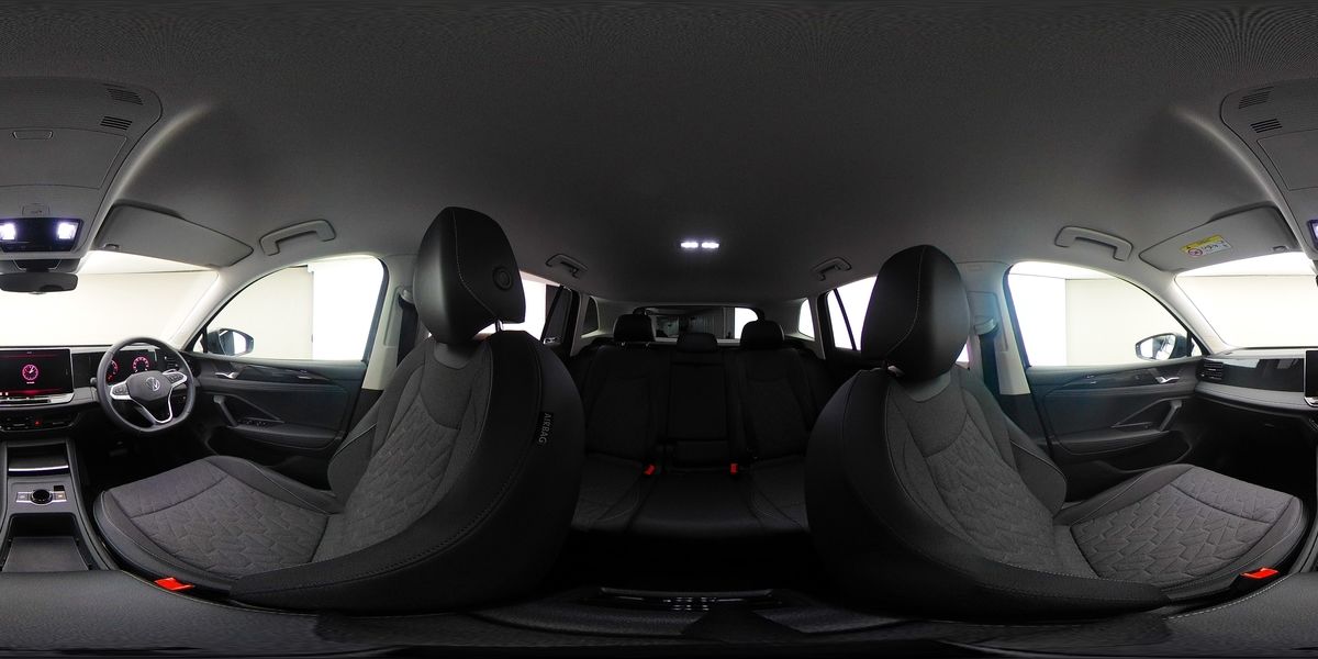 More views of Volkswagen Tiguan