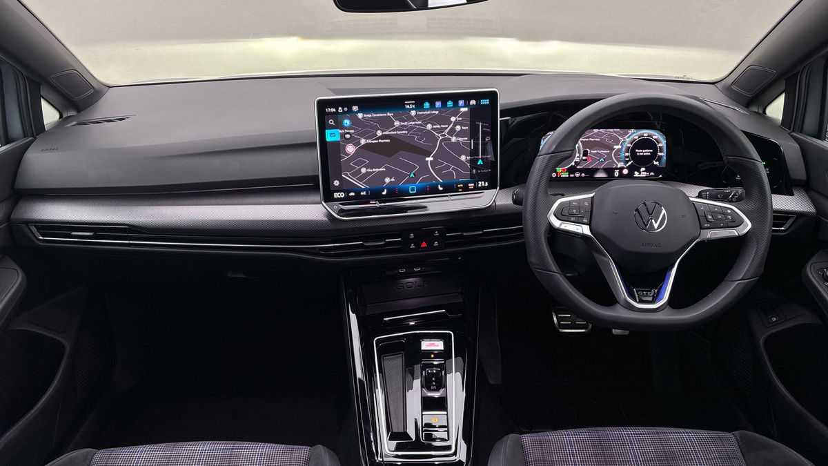 Volkswagen Golf Image 12