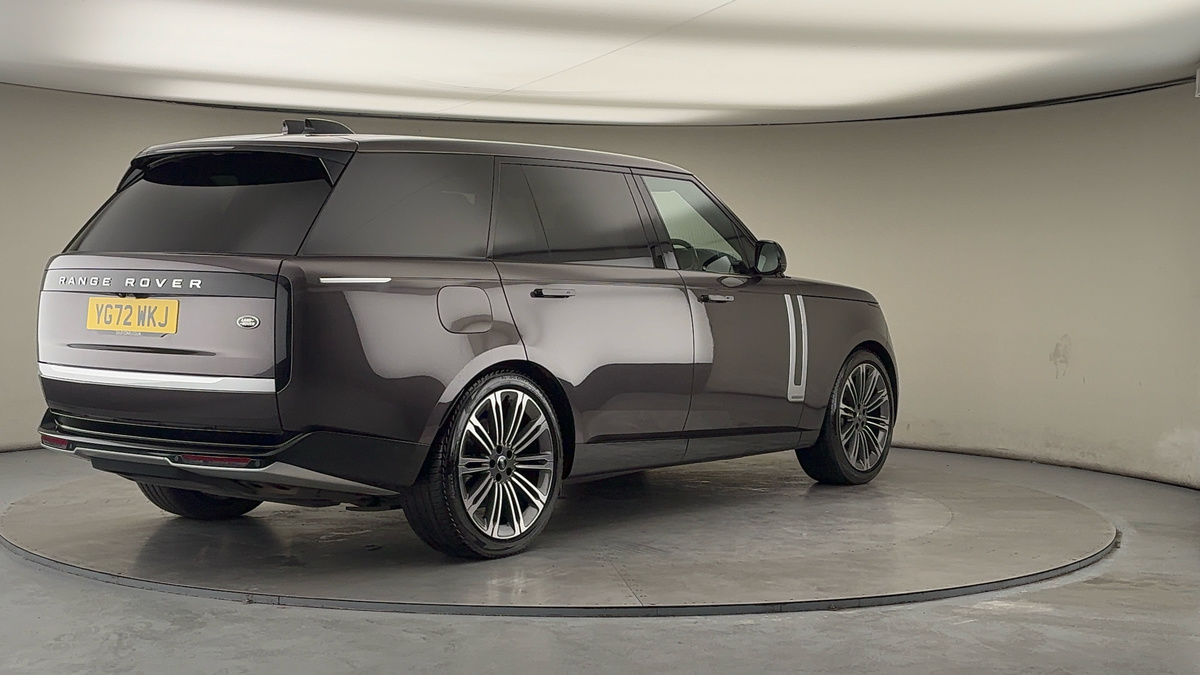 More views of Land Rover Range Rover