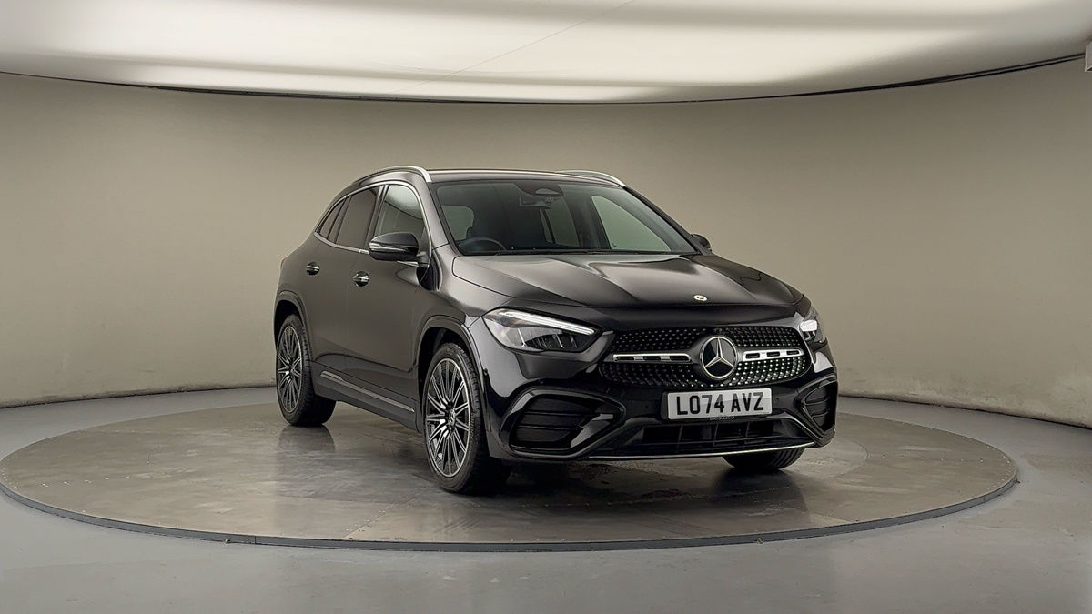 More views of Mercedes-Benz GLA