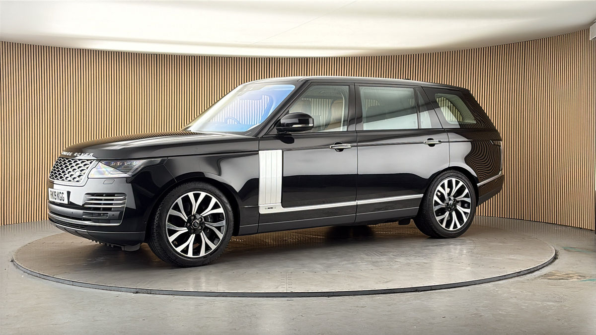 More views of Land Rover Range Rover