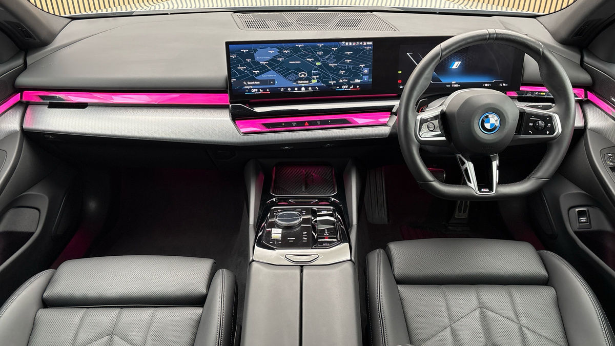 BMW i5 Image 12
