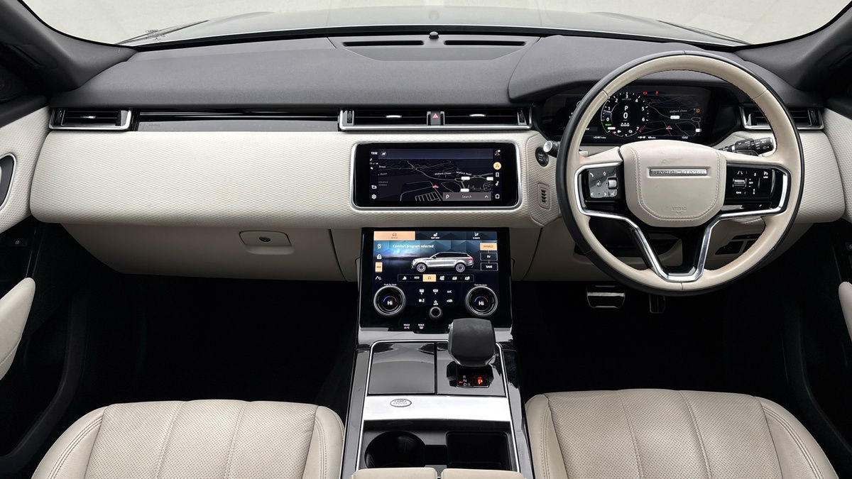 Land Rover Range Rover Velar Image 12