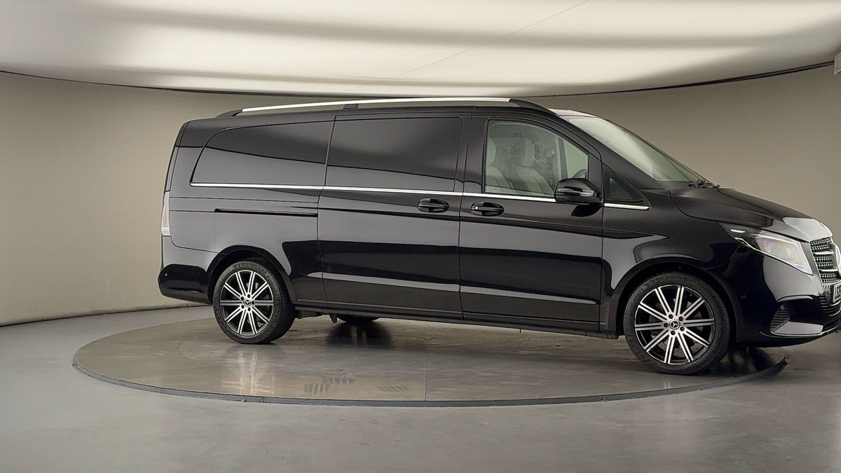 More views of Mercedes-Benz V Class
