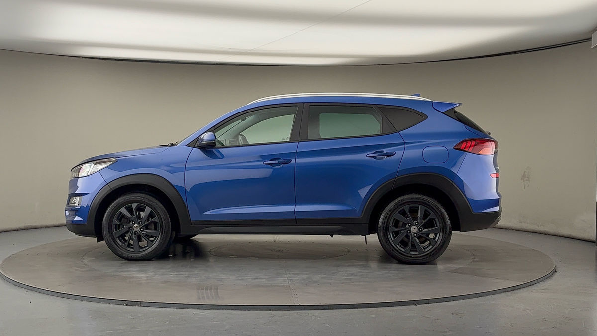 More views of Hyundai TUCSON