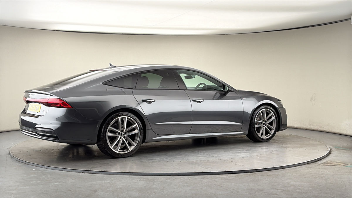 More views of Audi A7