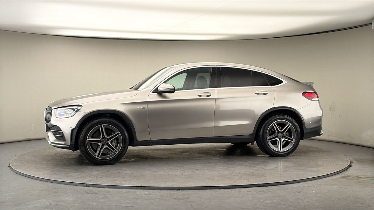More views of Mercedes-Benz GLC