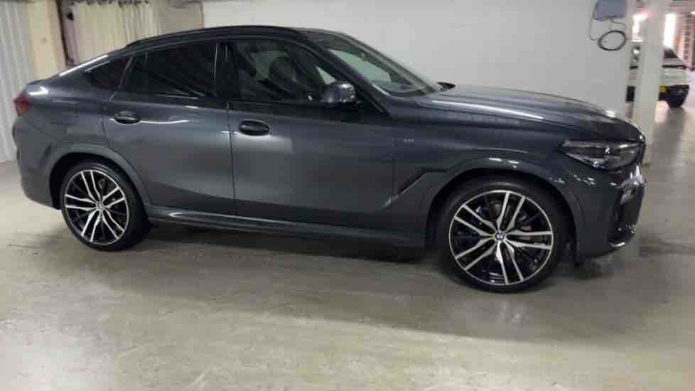 More views of BMW X6