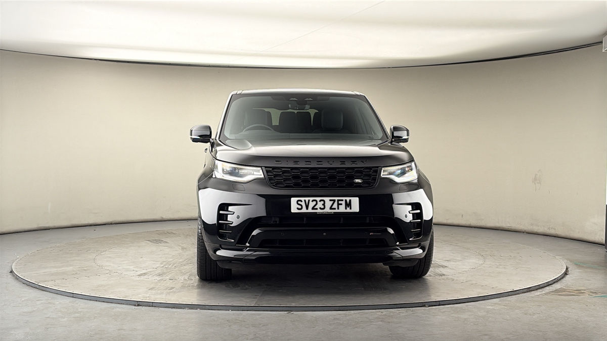 More views of Land Rover Discovery