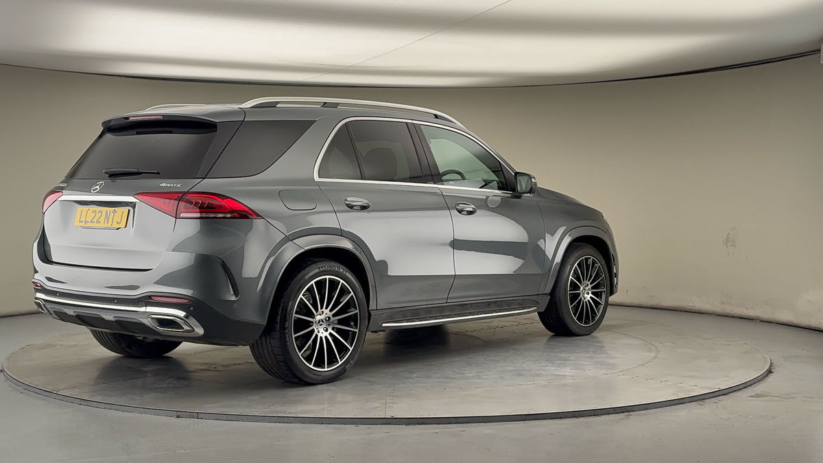 Mercedes-Benz GLE Image 21