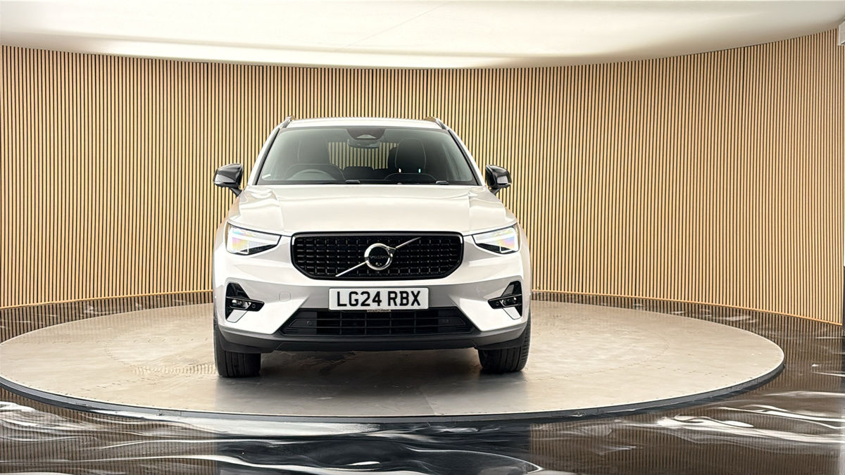 More views of Volvo XC40
