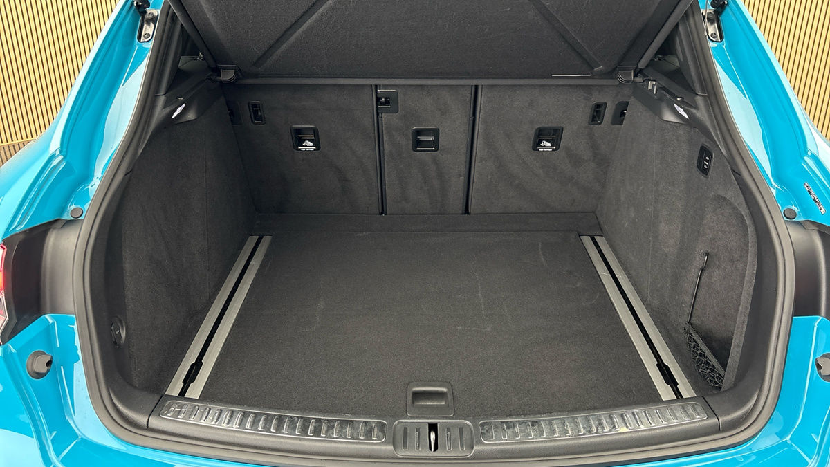 Porsche Macan Image 11