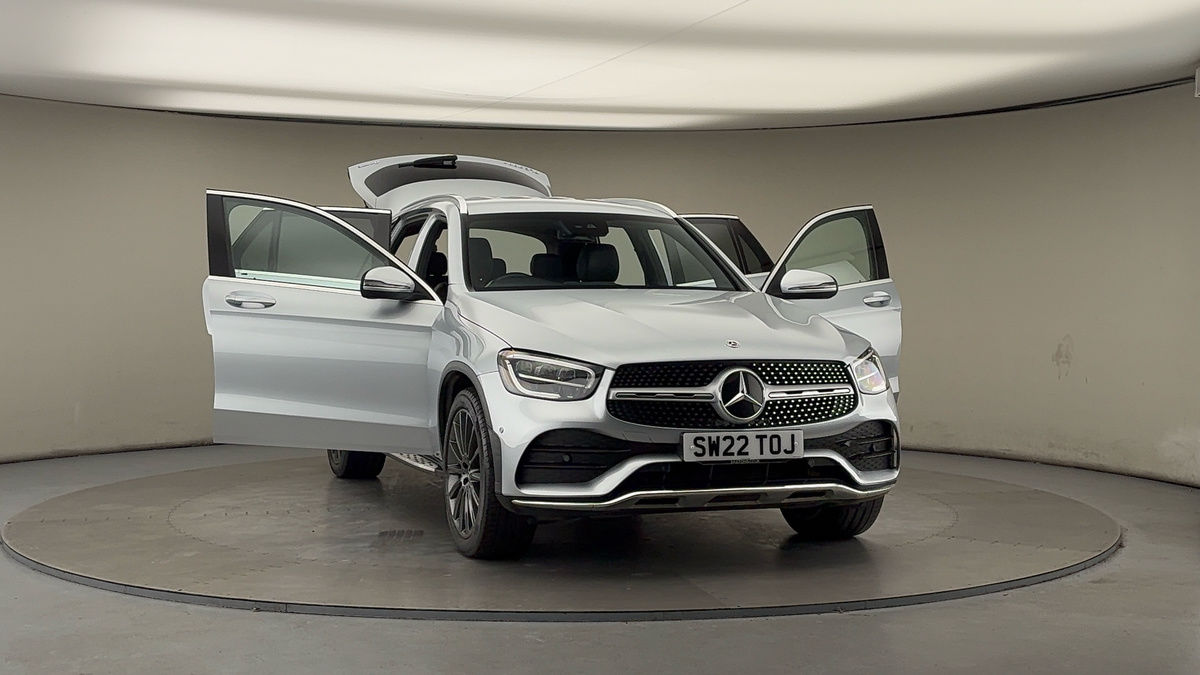 More views of Mercedes-Benz GLC