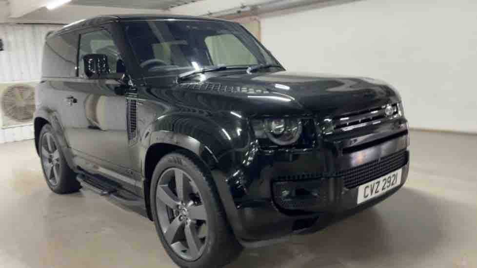 More views of Land Rover Defender 90
