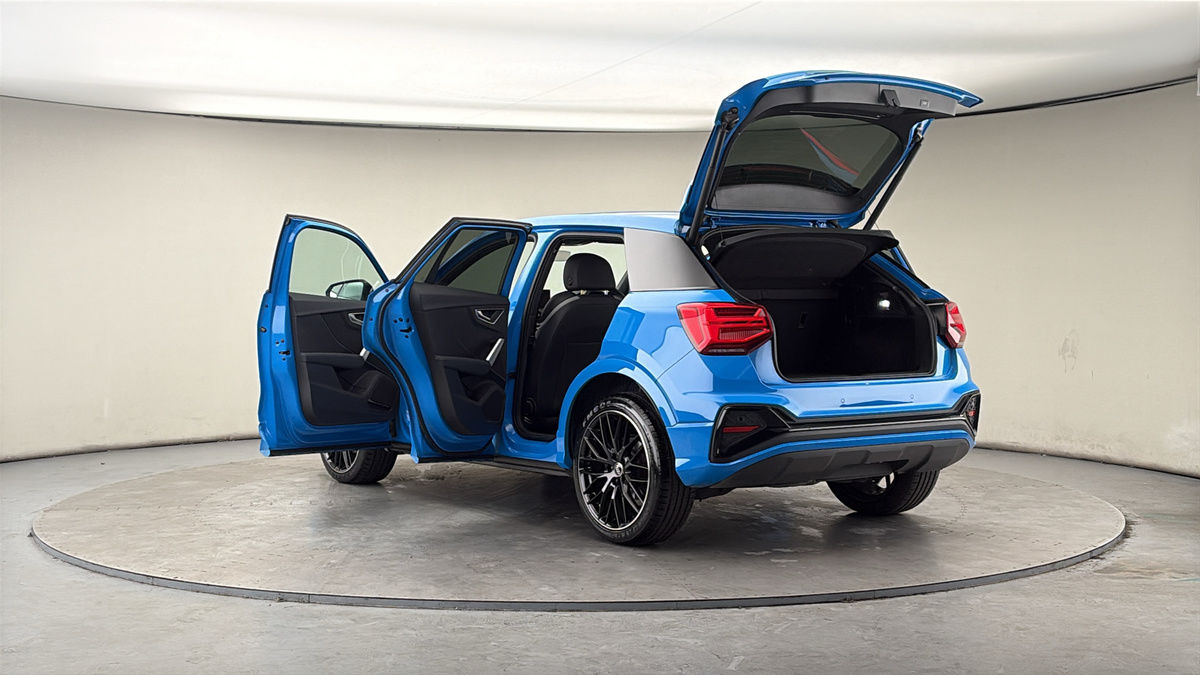 Audi Q2 Image 23