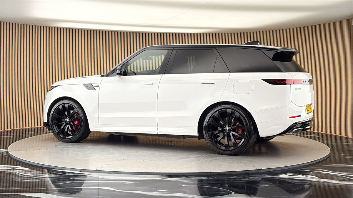 More views of Land Rover Range Rover Sport