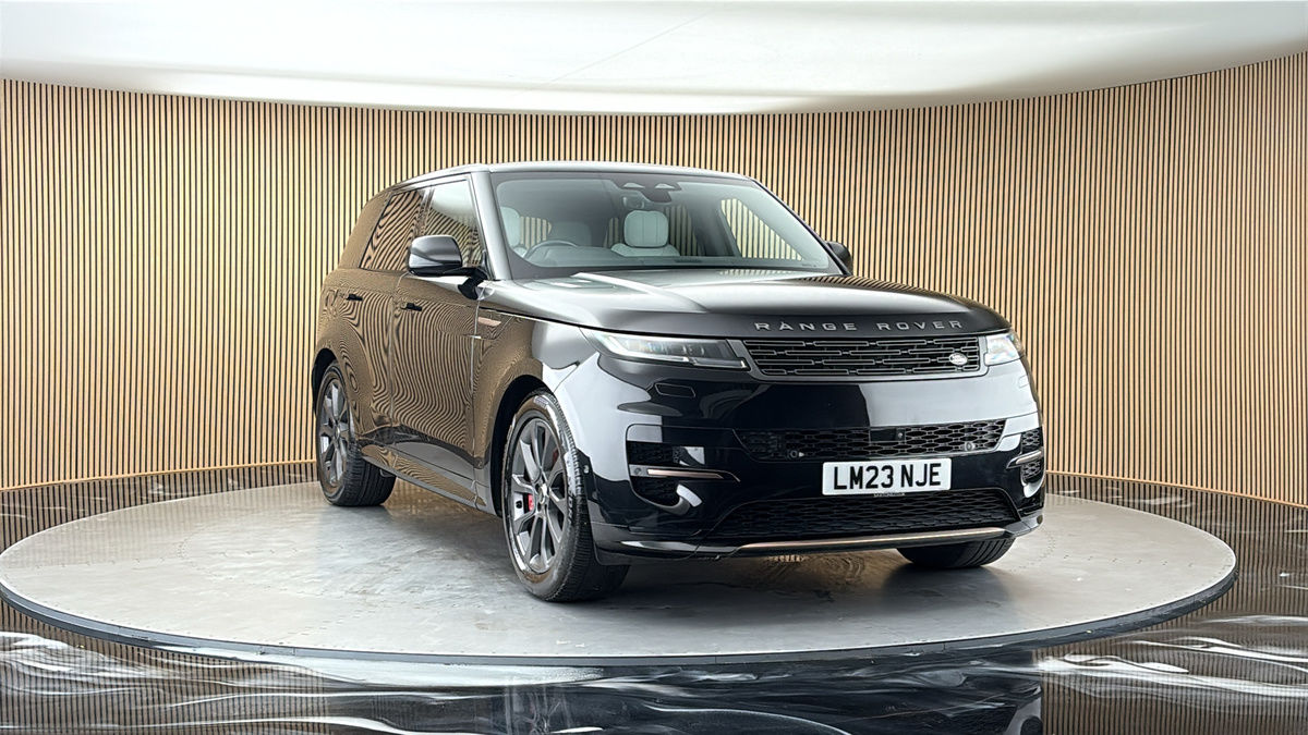 More views of Land Rover Range Rover Sport
