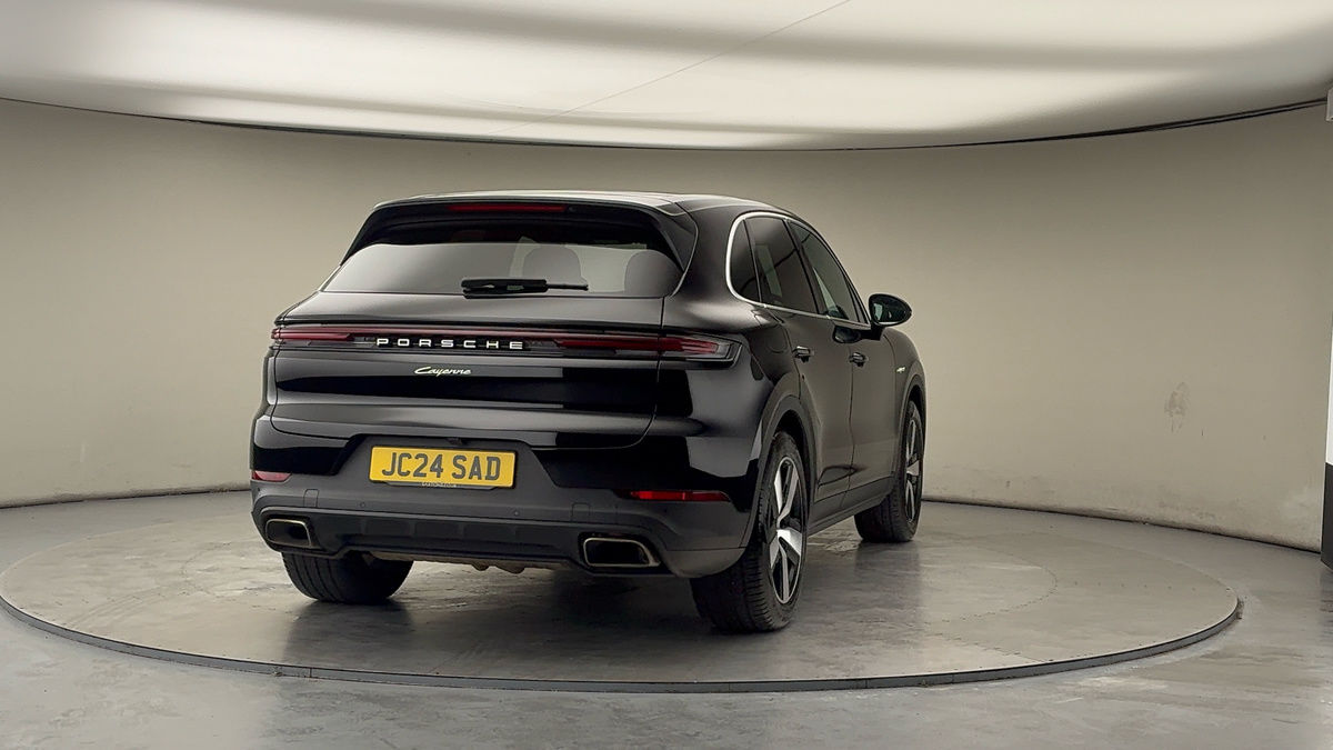 More views of Porsche Cayenne