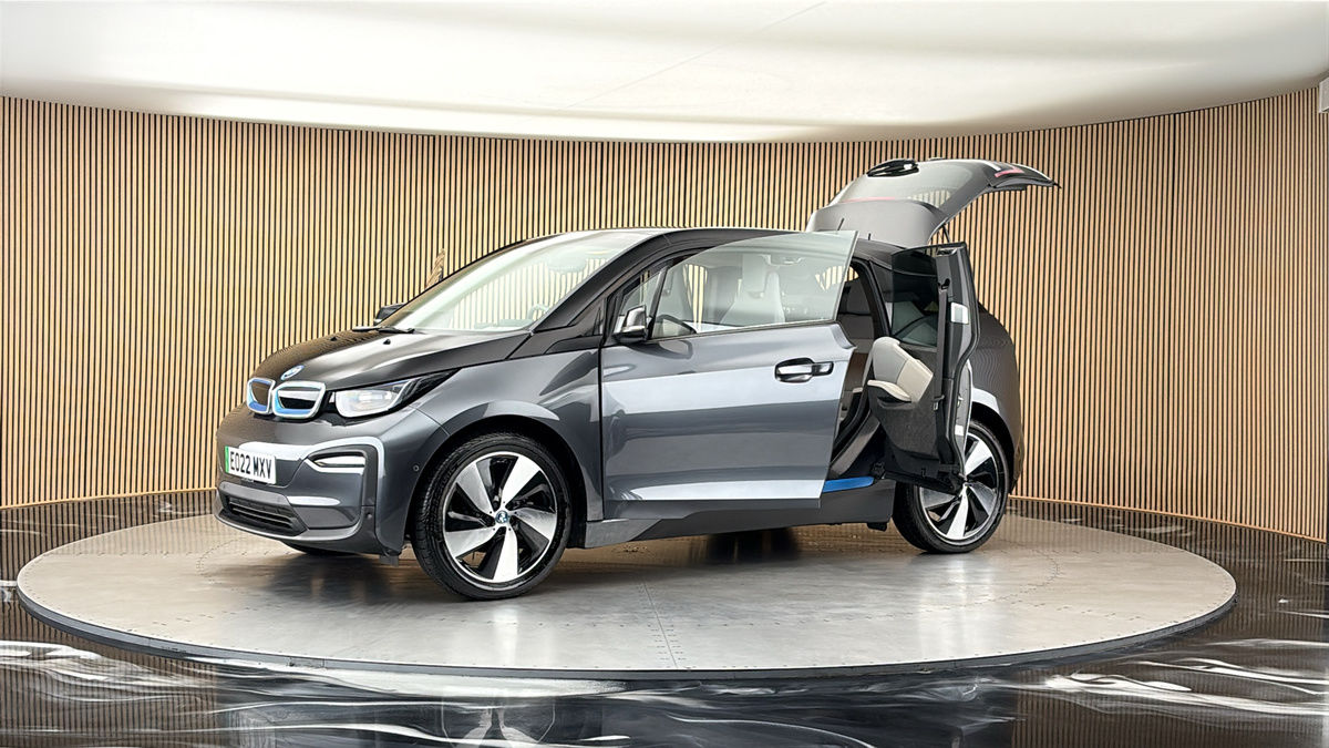 More views of BMW i3