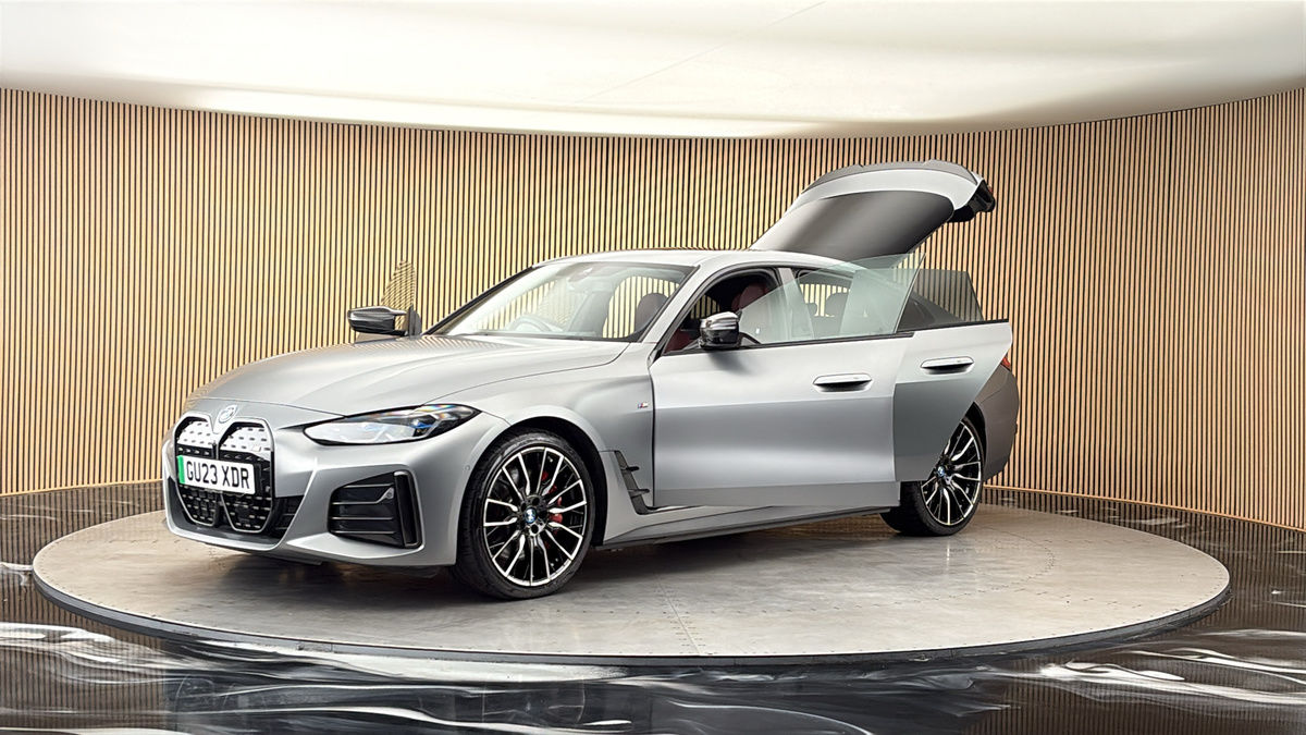BMW i4 Image 22