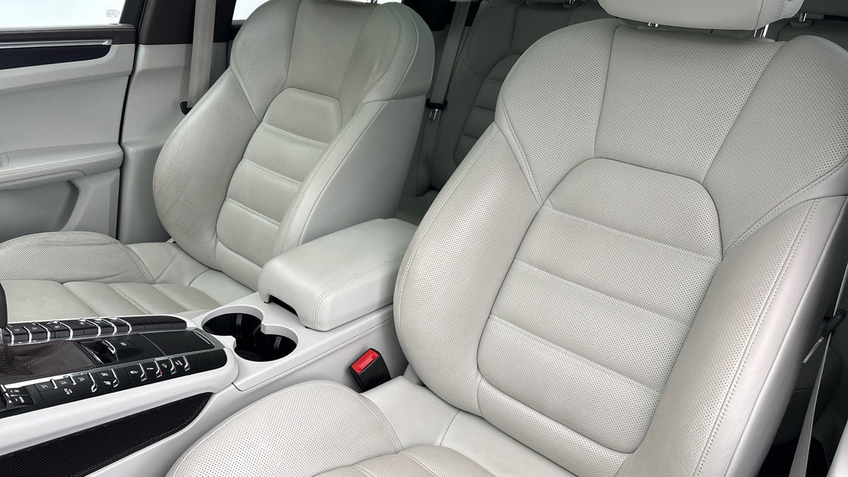 Porsche Macan Image 7