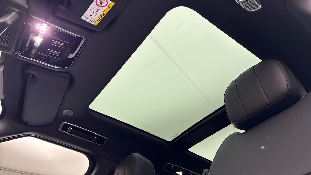 Land Rover Range Rover Image 6